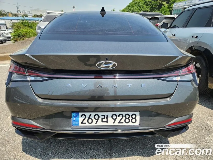 Hyundai AVANTE — фото 5
