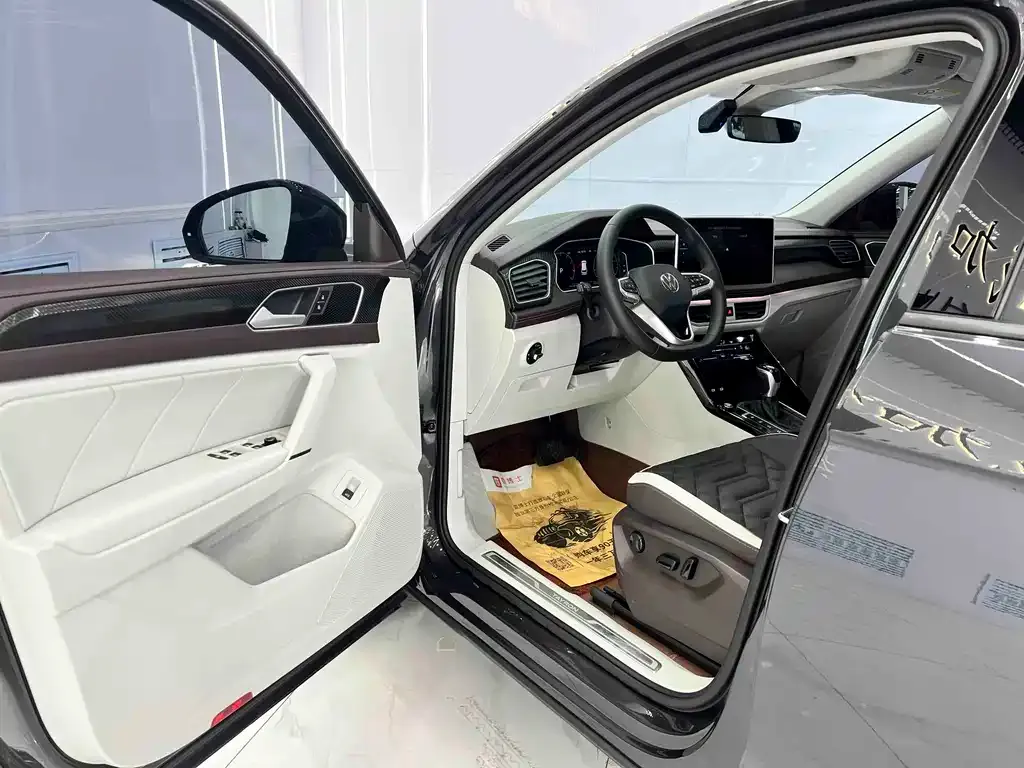Volkswagen Tayron 2023 из CN, фото 5