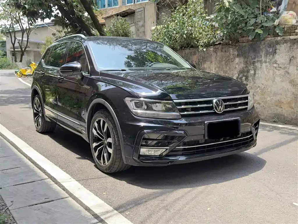 Volkswagen Tiguan L 2021 из CN, фото 8