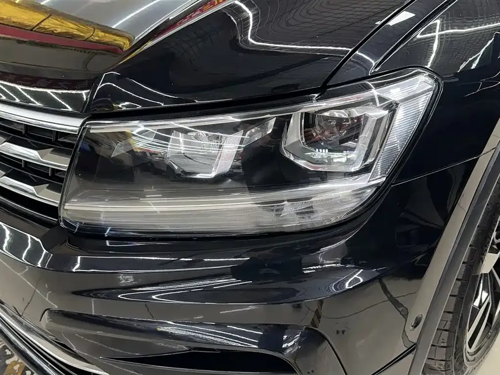 Volkswagen Tiguan L 2021 из CN, фото 10