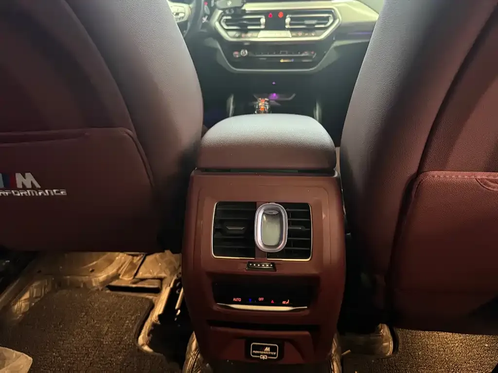 BMW iX3 2023 из CN, фото 5