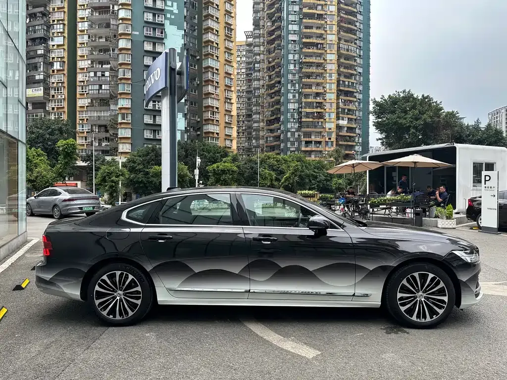 Volvo S90 2024 из CN, фото 10