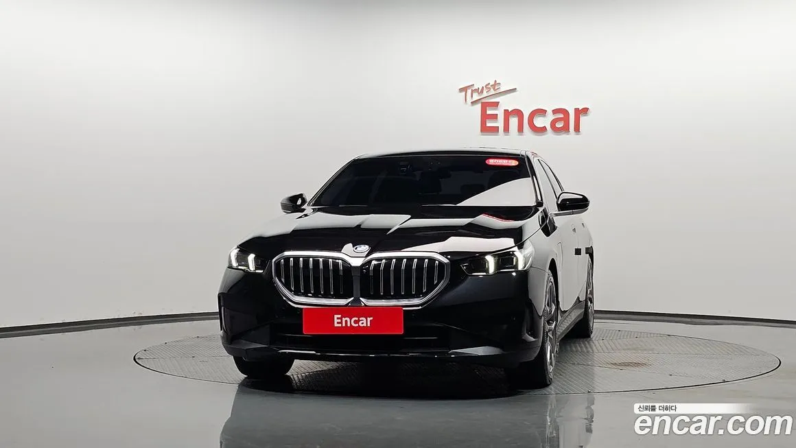 BMW 5-Series 2025 из KR, фото 4