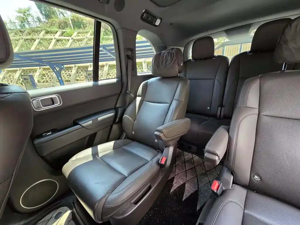 Li Auto L8 2023 из CN, фото 4