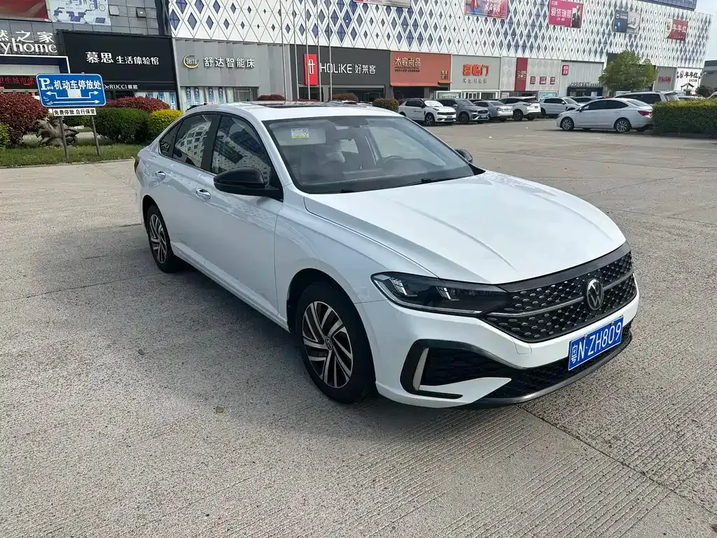 Volkswagen Lavida 2023 из CN, фото 3