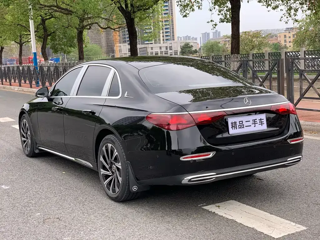 Mercedes-Benz E-Class 2024 из CN, фото 7