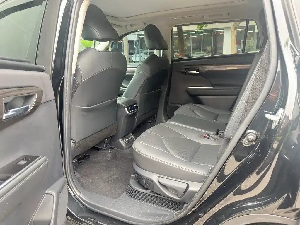 Toyota Highlander 2021 из CN, фото 7