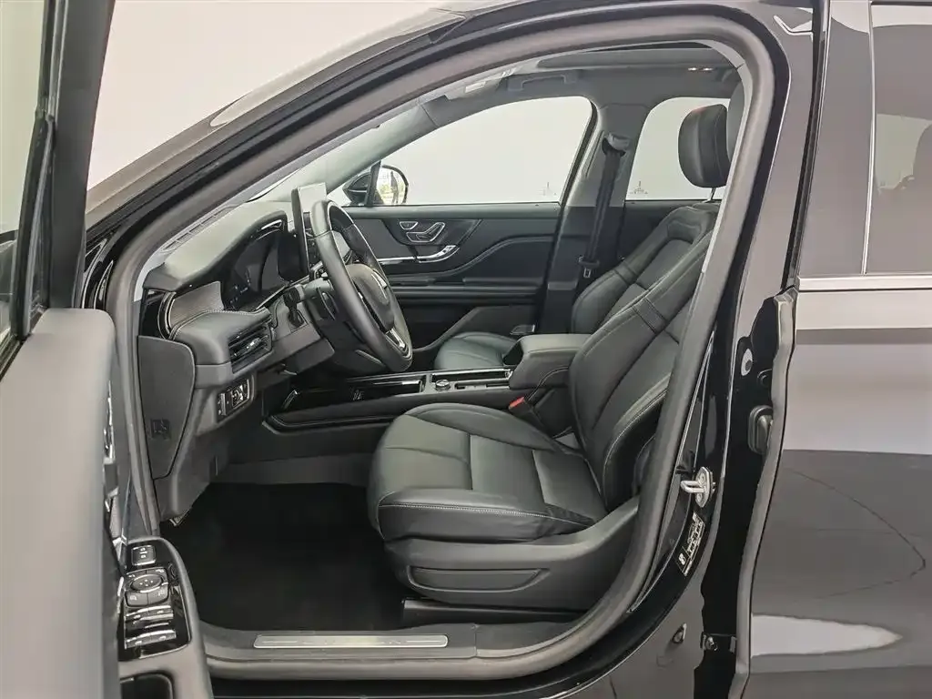 Lincoln Corsair Hybrid 2022 из CN, фото 7