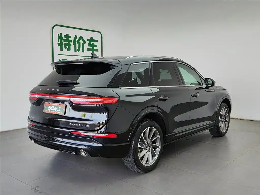 Lincoln Corsair Hybrid 2022 из CN, фото 8