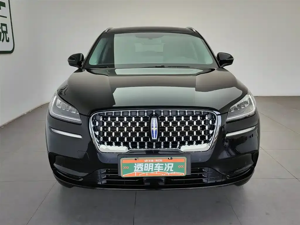 Lincoln Corsair Hybrid 2022 из CN, фото 2