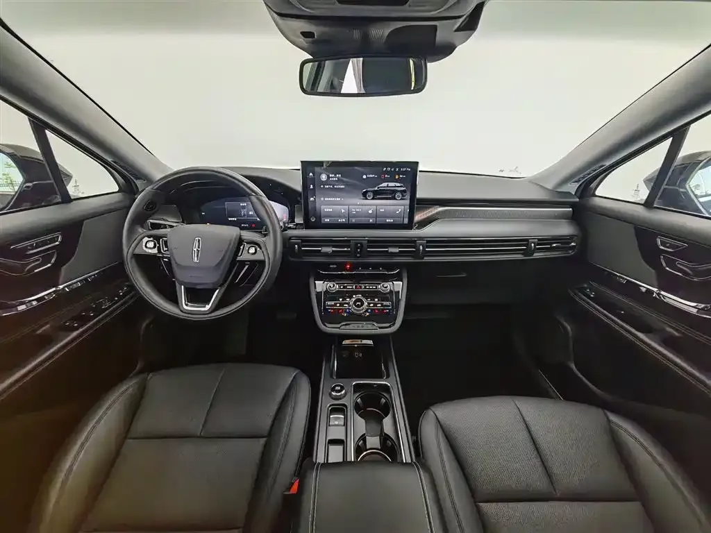 Lincoln Corsair Hybrid 2022 из CN, фото 9