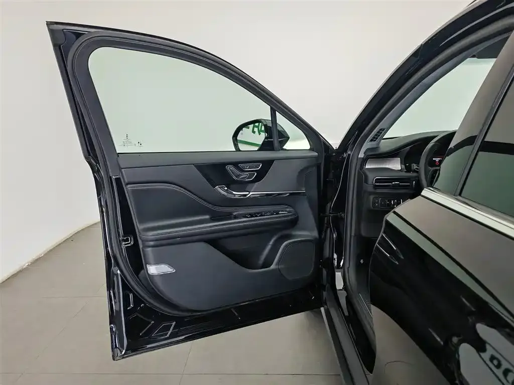 Lincoln Corsair Hybrid 2022 из CN, фото 5