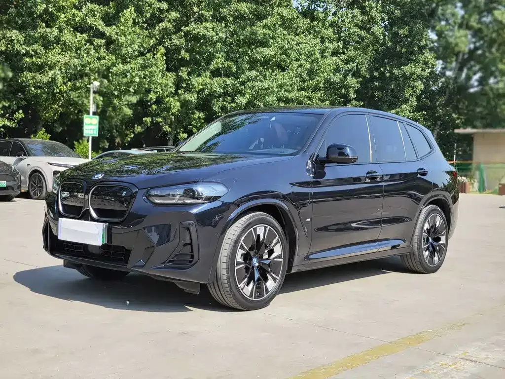 BMW iX3 2023 из CN, фото 1