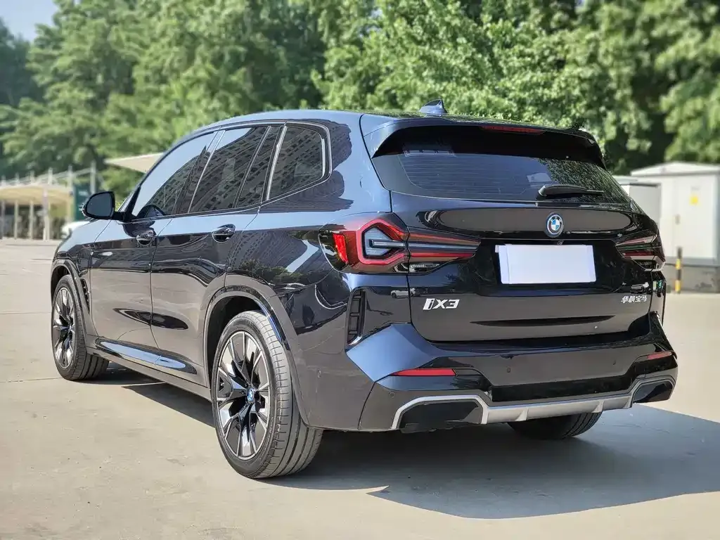 BMW iX3 2023 из CN, фото 7