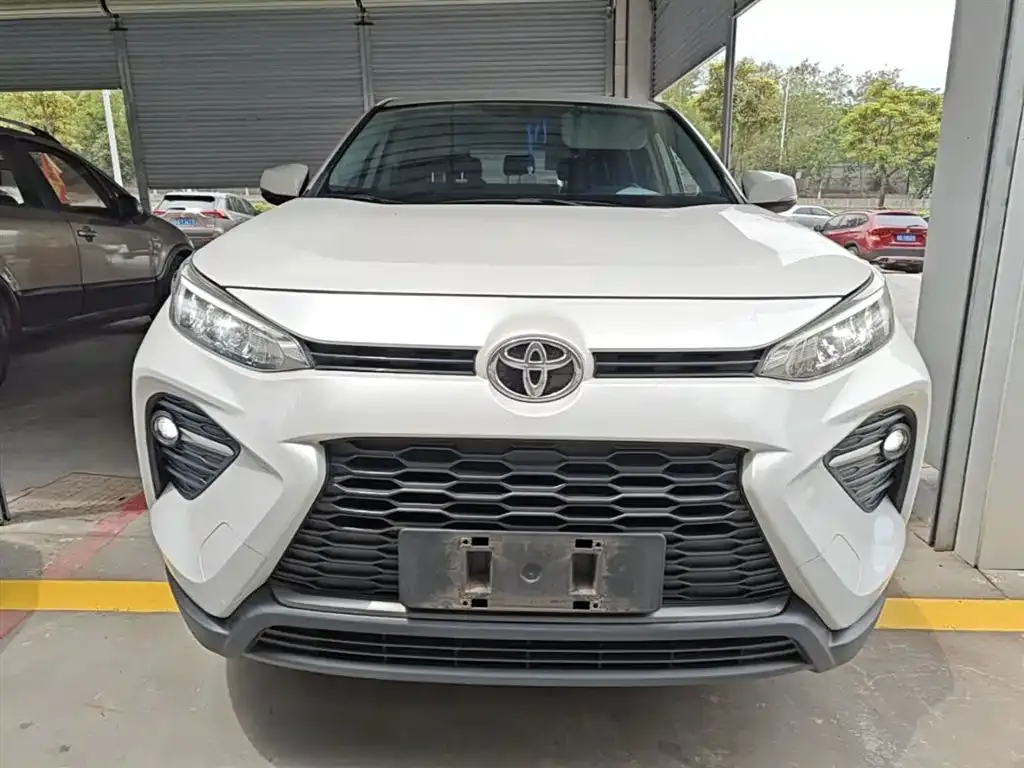 Toyota Wildlander 2023 из CN, фото 3