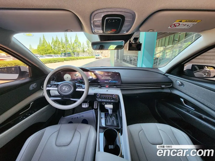 Hyundai AVANTE — фото 2
