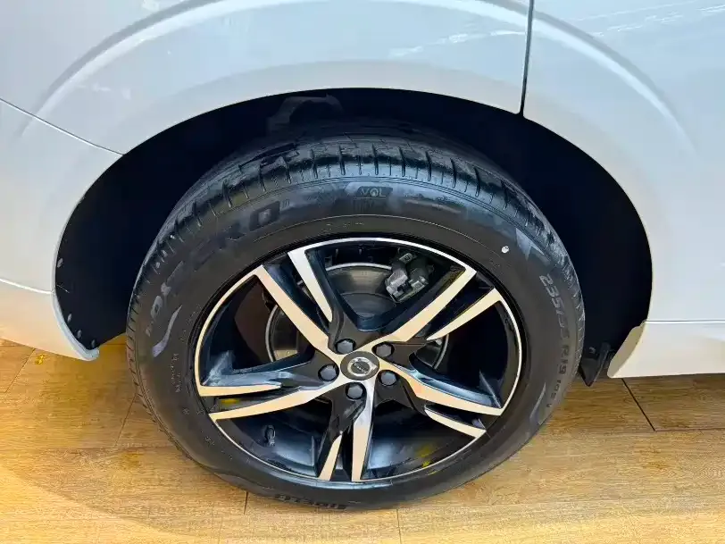 Volvo XC60 2021 из CN, фото 10