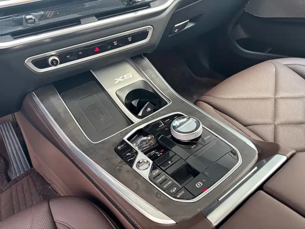 BMW X5 2025 из CN, фото 4