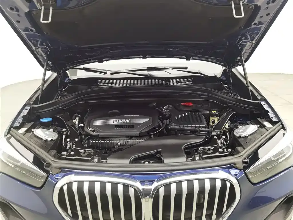 BMW X1 2021 из CN, фото 10
