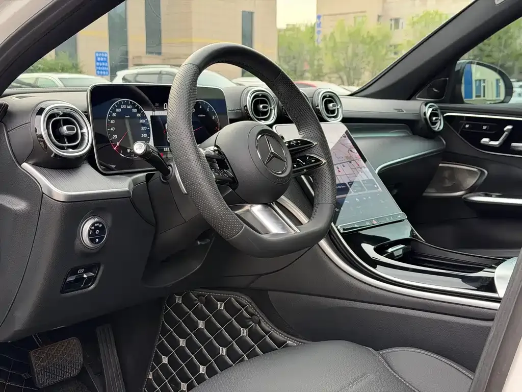 Mercedes-Benz C-Class 2024 из CN, фото 7