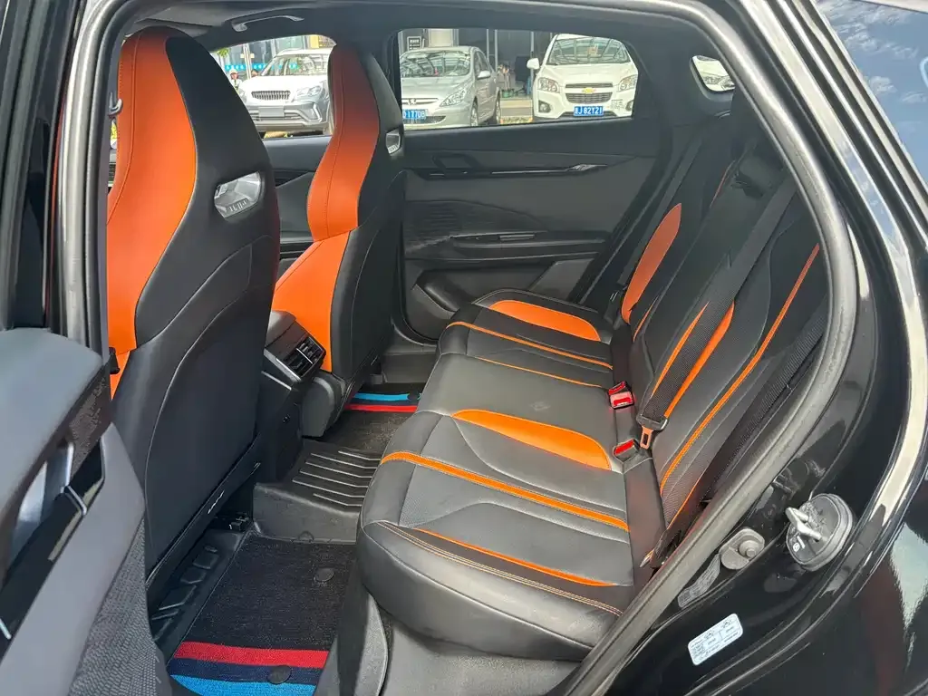 Changan UNI-V 2024 из CN, фото 3