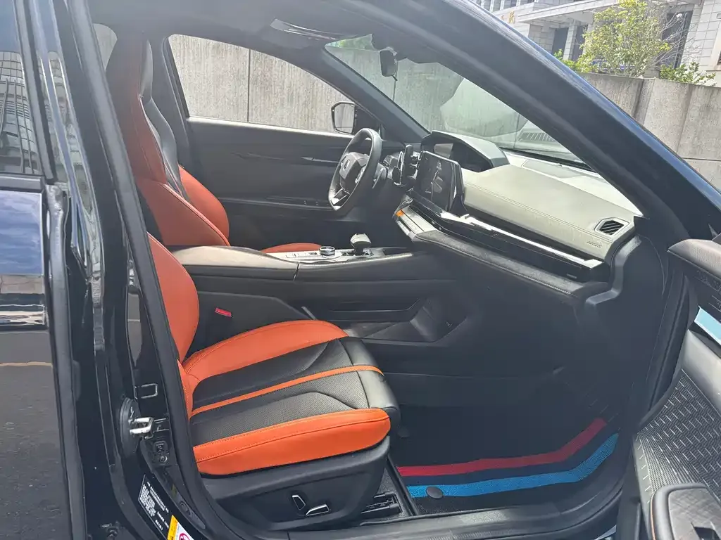 Changan UNI-V 2024 из CN, фото 4
