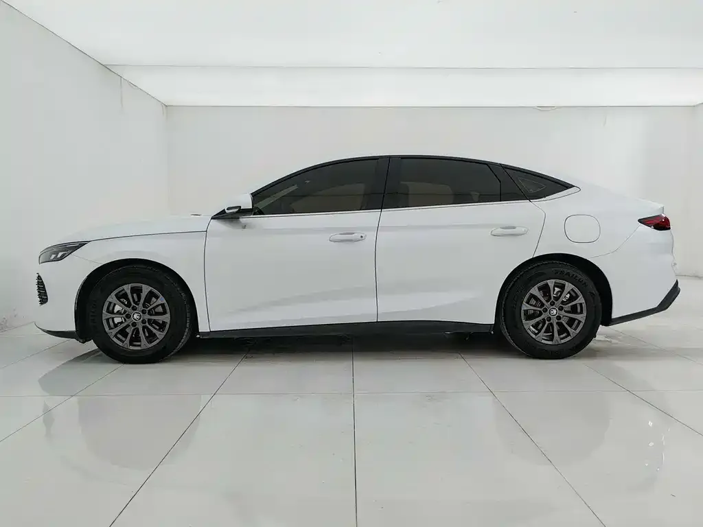 BYD Qin L 2025 из CN, фото 2