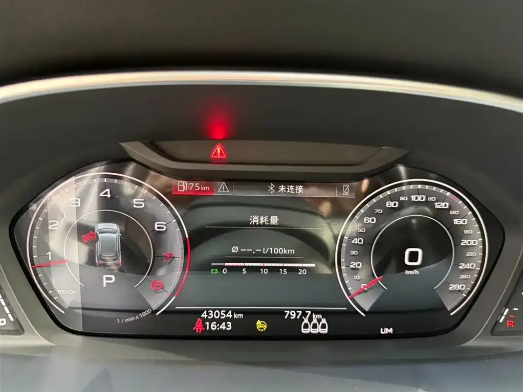 Audi Q3 2022 из CN, фото 2