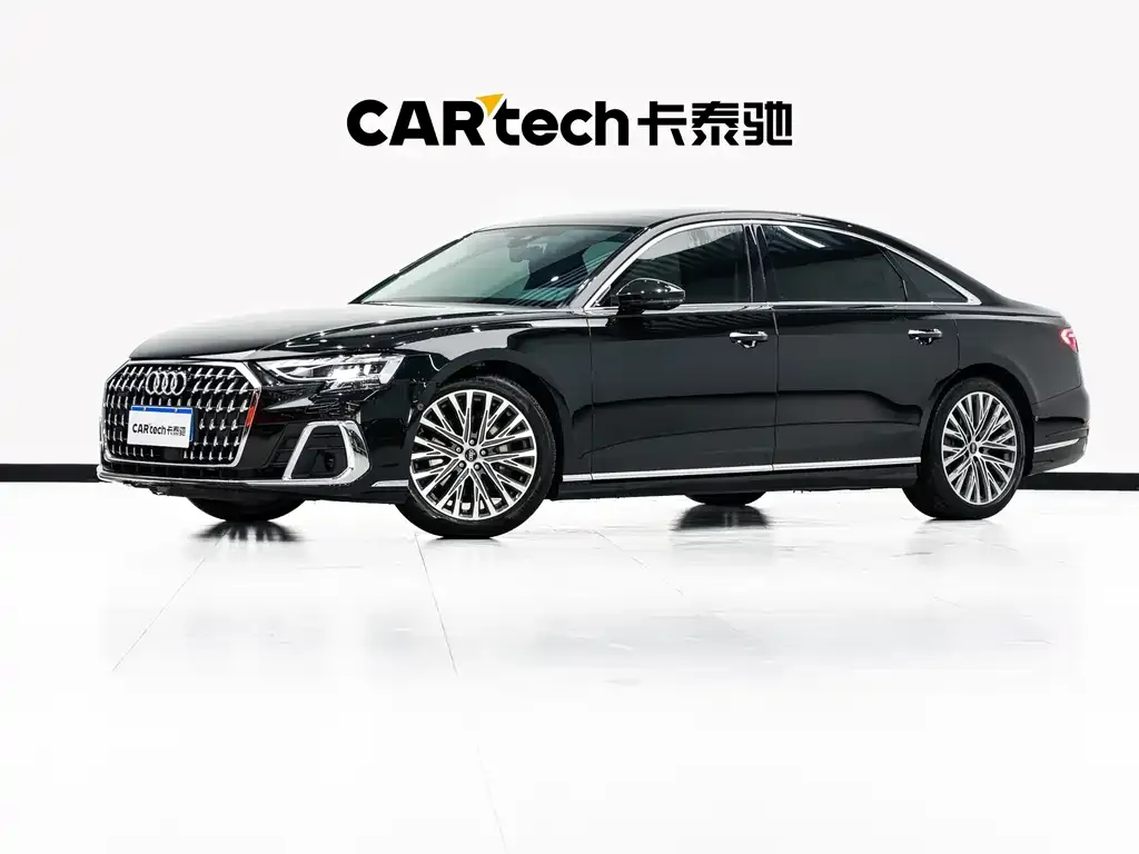Audi A8 — фото 1