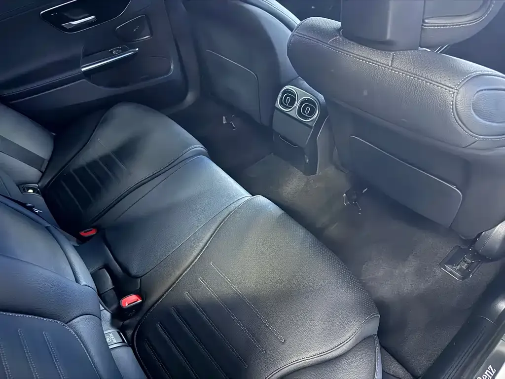 Mercedes-Benz C-Class 2023 из CN, фото 6