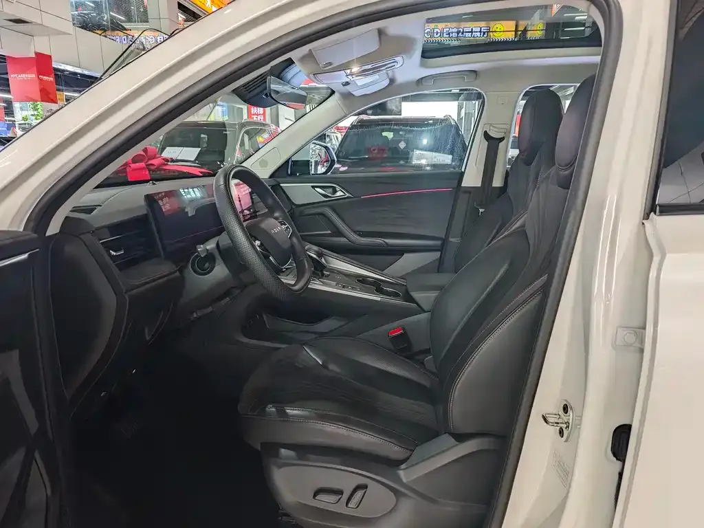 Roewe D5X DMH 2024 из CN, фото 3