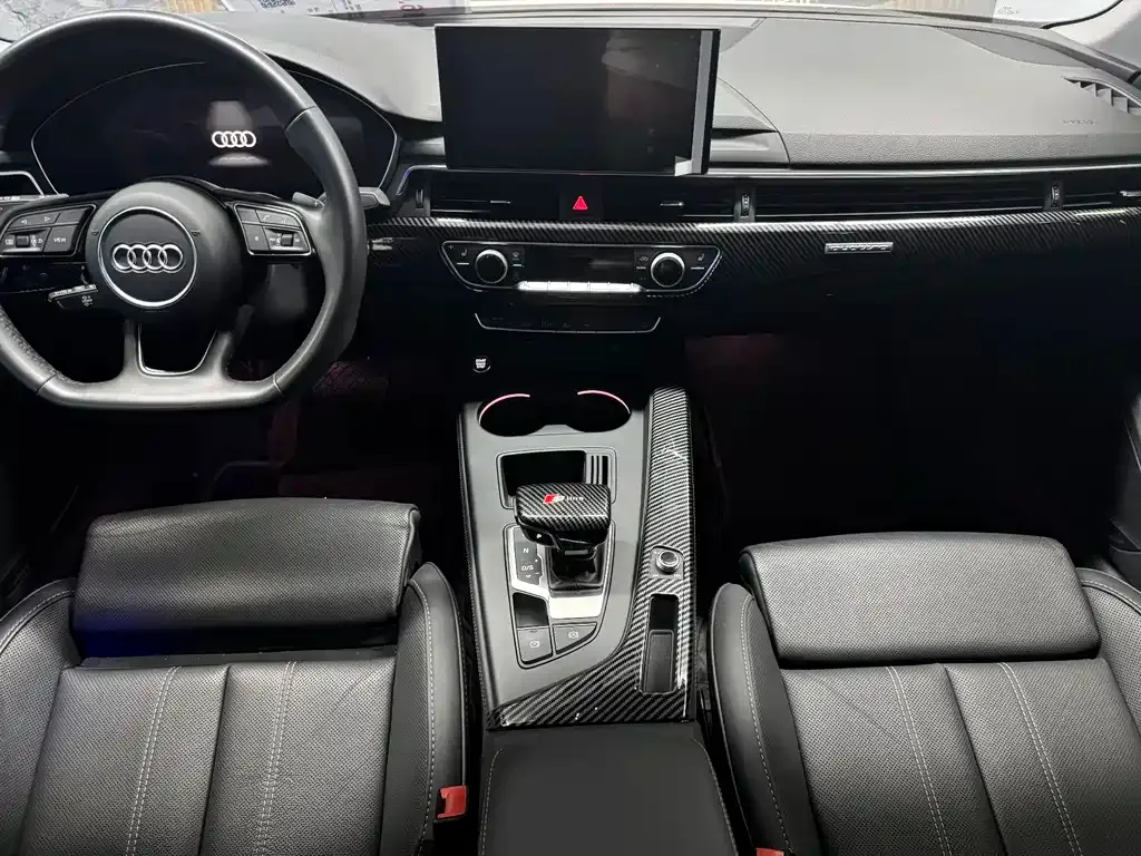 Audi A4L — фото 10