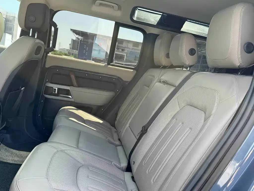 Land Rover Defender 2021 из CN, фото 10