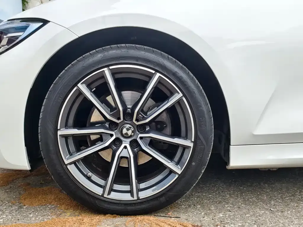 BMW 3 Series — фото 10