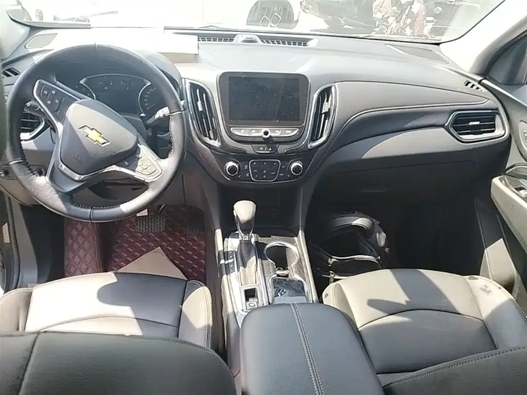 Chevrolet Equinox 2021 из CN, фото 3