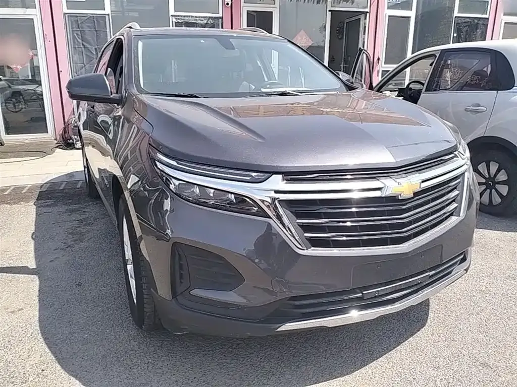 Chevrolet Equinox 2021 из CN, фото 2