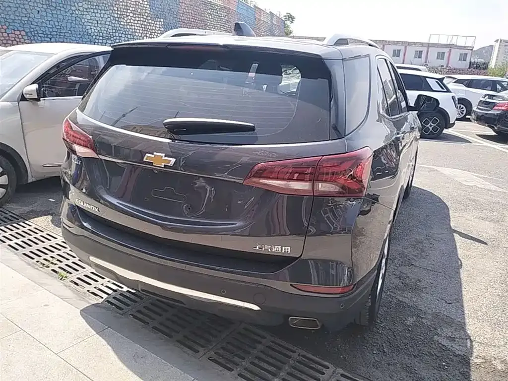 Chevrolet Equinox 2021 из CN, фото 9