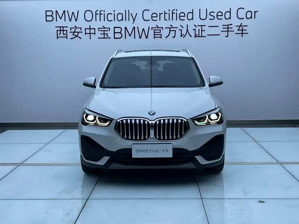 BMW X1 — фото 2