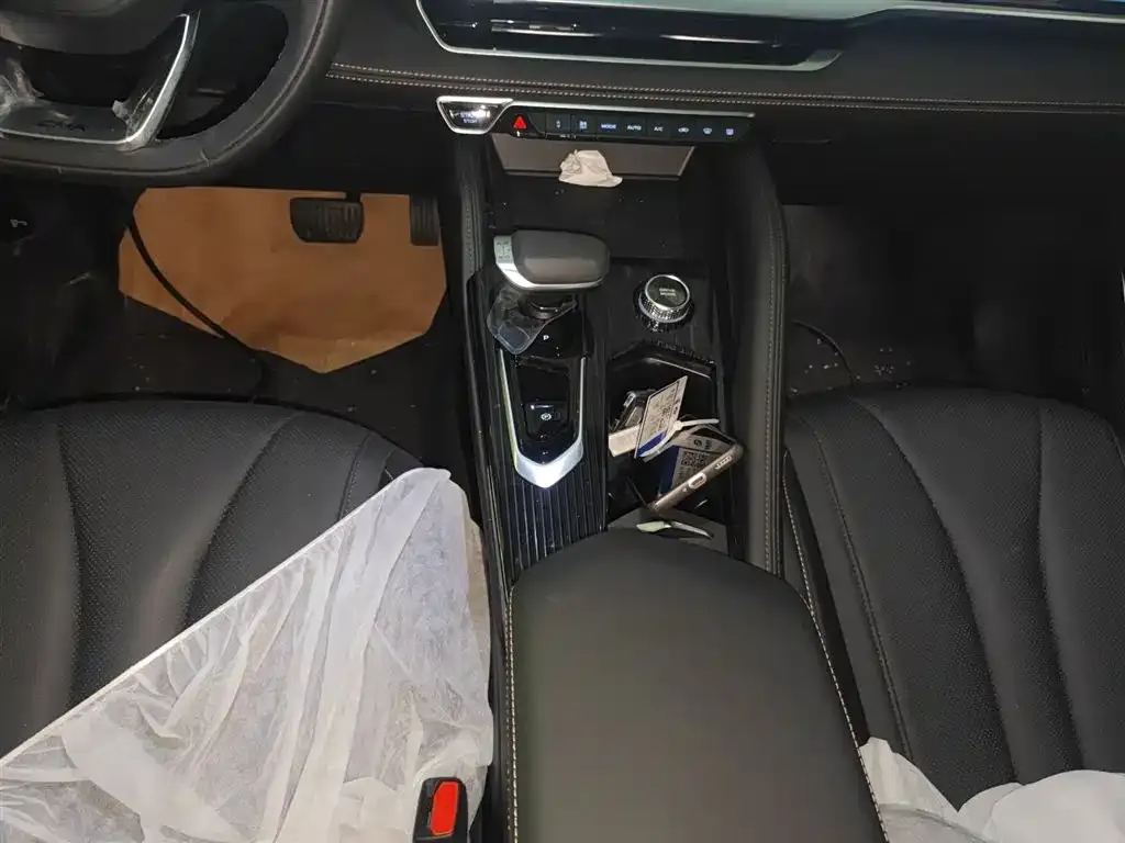Geely Xingyue L 2026 из CN, фото 10
