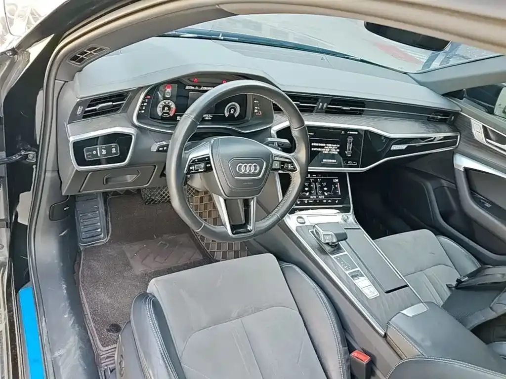 Audi A6L — фото 6