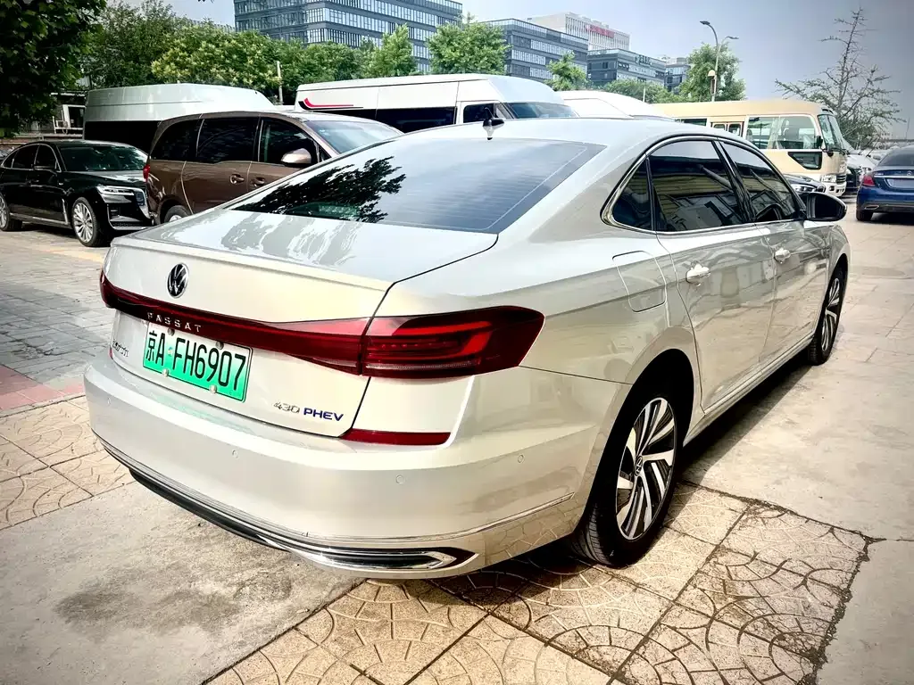 Volkswagen 帕萨特插电混动 — фото 9