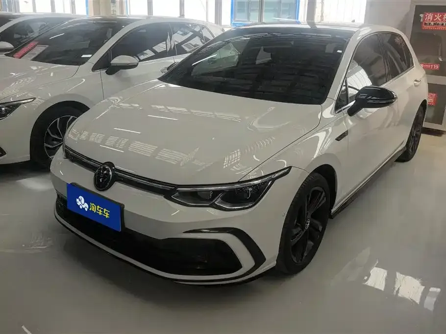 Volkswagen Golf 2021 из CN, фото 1