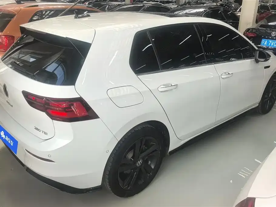 Volkswagen Golf 2021 из CN, фото 9