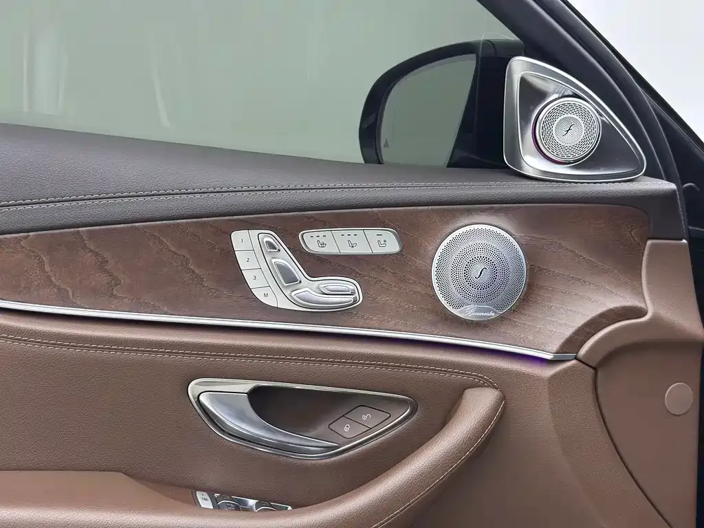 Mercedes-Benz E-Class 2021 из CN, фото 8