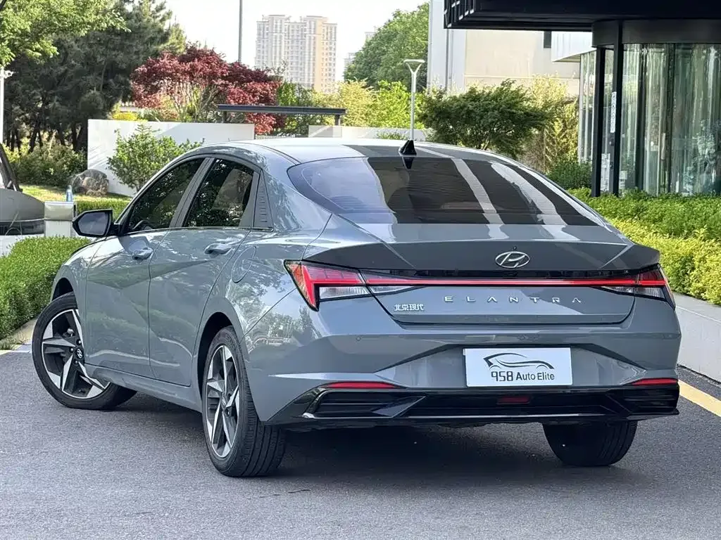 Hyundai Elantra 2022 из CN, фото 7