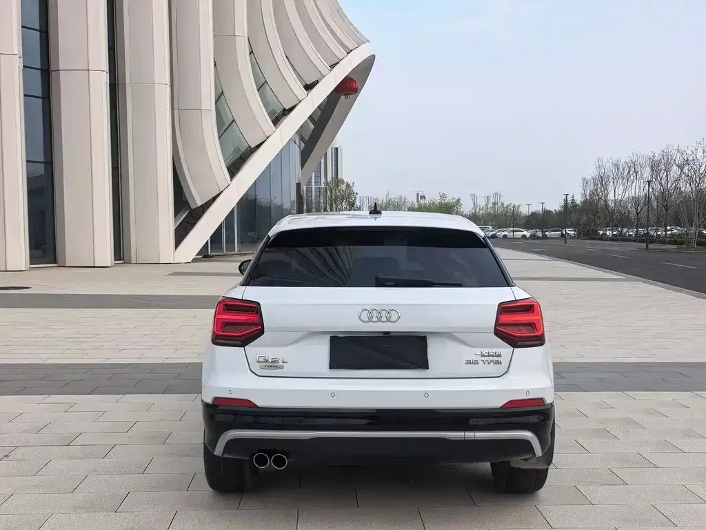 Audi Q2L 2021 из CN, фото 3