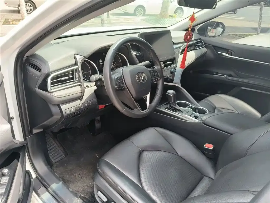 Toyota Camry 2023 из CN, фото 3