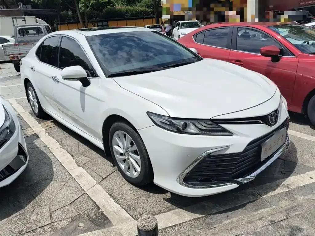 Toyota Camry 2023 из CN, фото 8