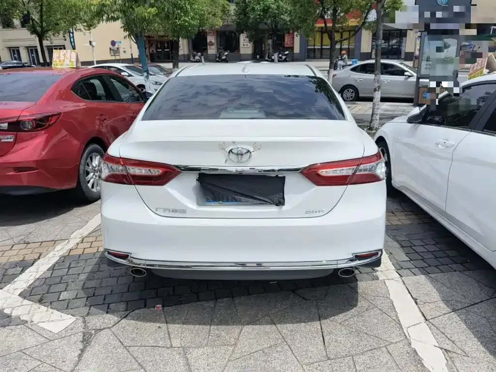Toyota Camry 2023 из CN, фото 4