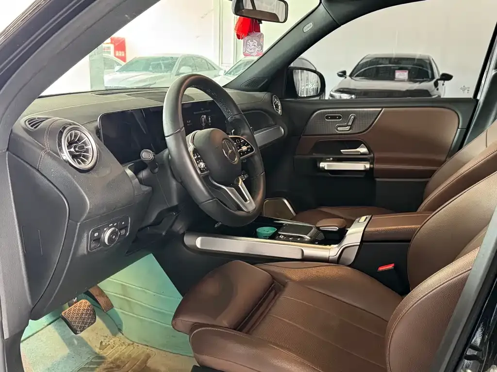 Mercedes-Benz GLB 2023 из CN, фото 4